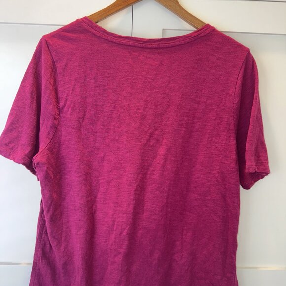 Chico's Women's Ultimate Tee Short Sleeve Coral Size: 2 US: Large fuchsia - Picture 8 of 13